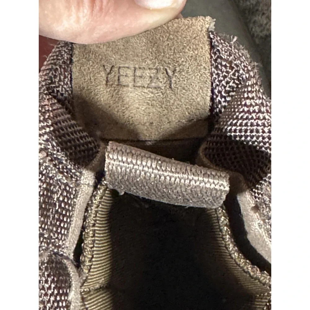Adidas Yeezy 950 Boots Mens Size 10 Brown Nylon Duck Snow Winter Outdoor AQ4830